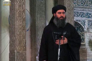 KO MU JE DOJAVIO: Vođa Islamske države pobegao minut pre vazdušnog napada na njega