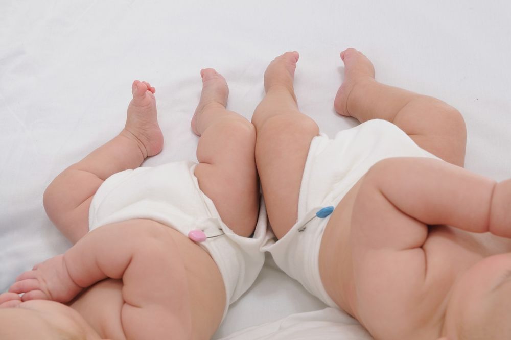 RODITELJI NEDAVNO PRIMETILI RAZLIKU: U Vijetnamu rođeni blizanci od različitih očeva
