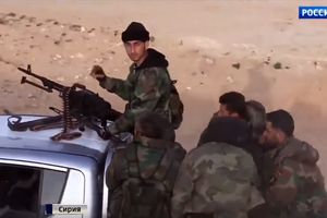 (VIDEO) SIRIJSKA VOJSKA I HEZBOLAH U AKCIJI: Asadovi Pustinjski sokolovi gaze Palmiru