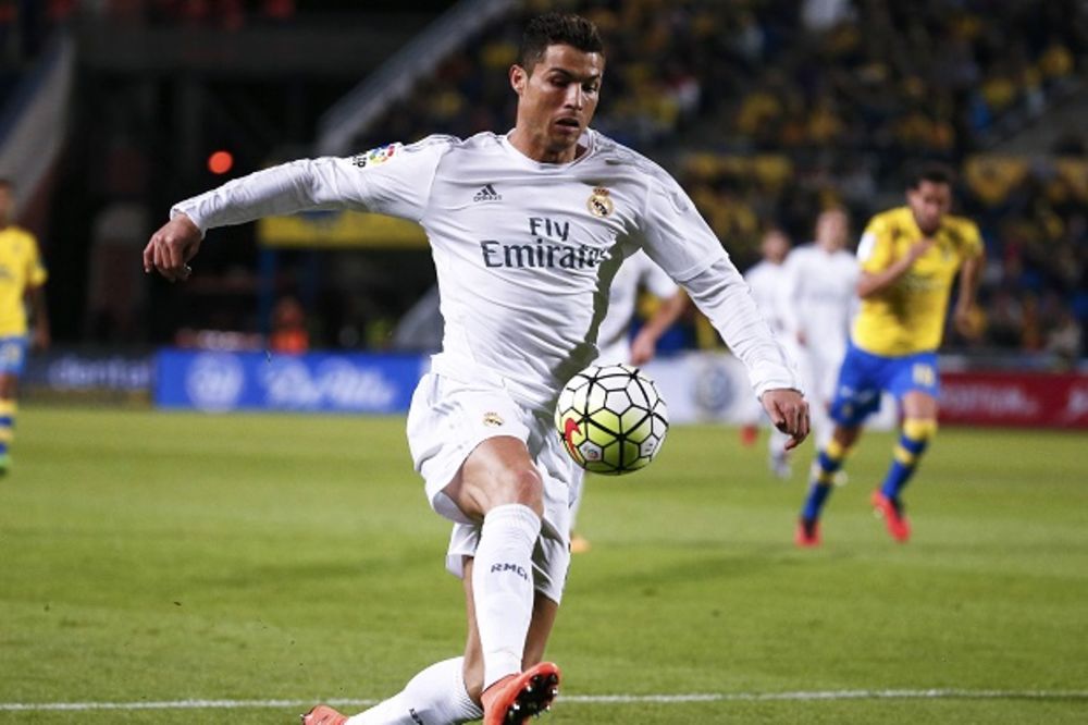 KRISTIJANO U STRAHU: Ronaldo misli da niko neće da ga kupi!