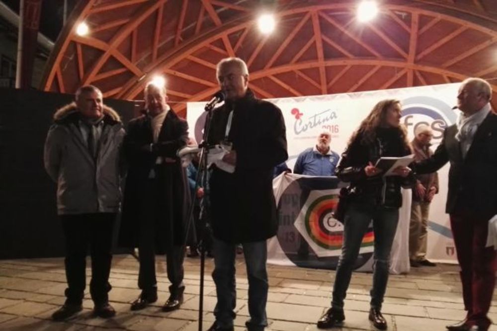 PRIZNANJE ZA SRBIJU: Đerić preuzeo zastavu Evropskih igara 2018!