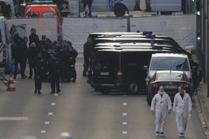 NOVO ZASTRAŠUJUĆE OTKRIĆE U BRISELU: Policija pronašla još jednu bombu i zastavu Islamske države!