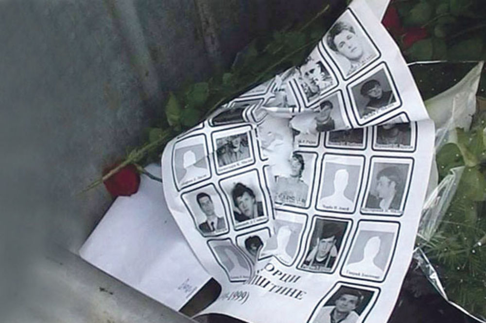 BRUKA U KIKINDI: Slike poginulih u NATO agresiji bacili u đubre!