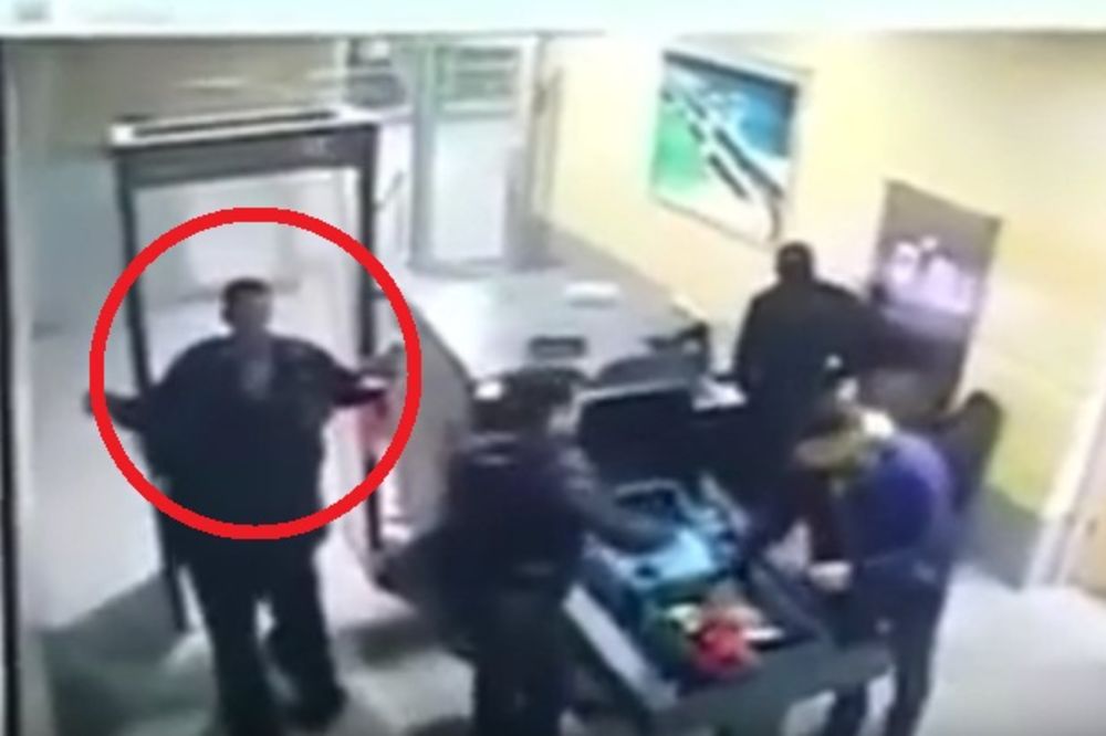 (VIDEO) PROCURIO SNIMAK SA AERODROMA U EGIPTU: Evo kako je otmičar uneo lažni pojas sa eksplozivom!