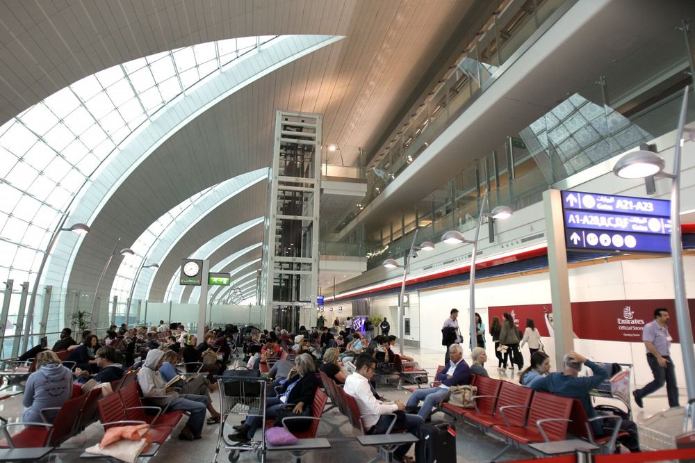 STEZANJE KAIŠA ZBOG PADA CENA NAFTE: Aerodrom u Dubaiju zbog krize uvodi novu taksu za putnike