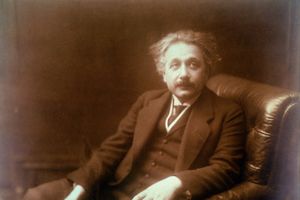 NAJPOZNATIJI MISAONI EKSPERIMENT: Ajnštajnova specijalna teorija ključ za manipulisanje vremenom