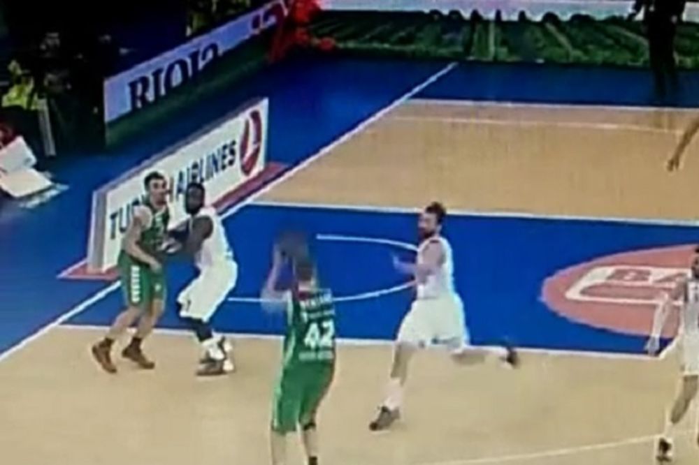 (VIDEO) LABORAL JURI CSKA: Bivši košarkaš Partizana srušio Real trojkom 2 sekunde pre kraja