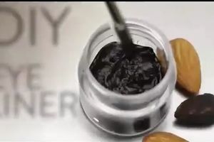 (VIDEO) NAPRAVITE MASKARU OD BADEMA: Veoma jednostavna i zdrava šminka za vaše trepavice