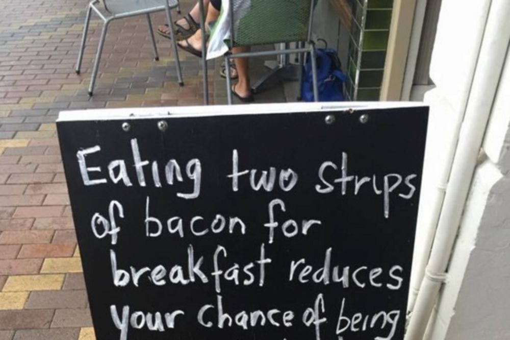 PREPORUKA UGOSTITELJA: Ako nećete da budete bombaš samoubica, jedite slaninu za doručak