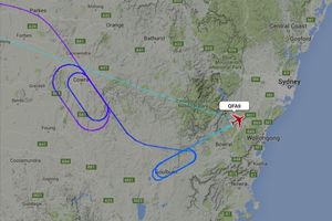 EPSKO PUTOVANJE: Avion krenuo iz Melburna za Dubai, kružio 8 sati, pa se vratio nazad
