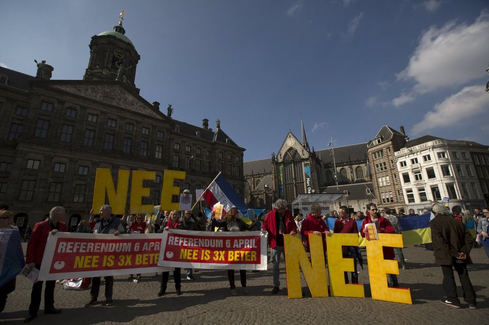 HOLANDSKA RAMPA ZA UKRAJINCE: Građani blokirali sporazum o slobodnoj trgovini sa EU