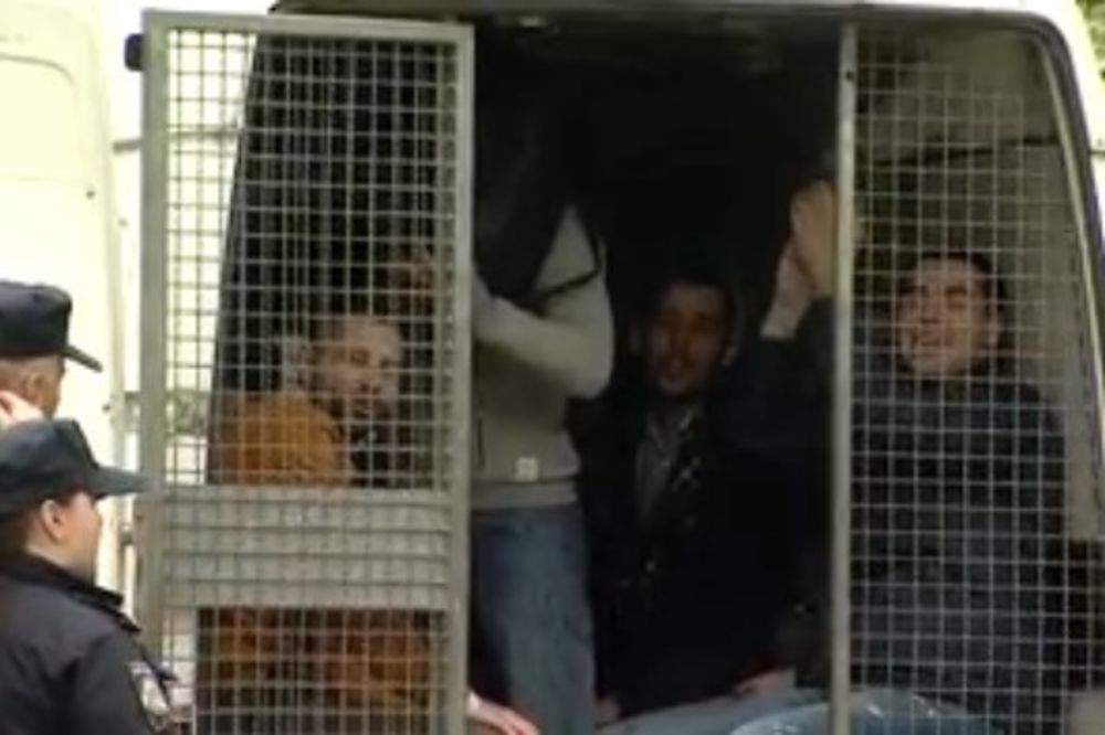 (VIDEO) POGLEDAJTE PRIVOĐENJE DELIJA U ZAGREBU: Bili su pristojni, pa zapevali iz marica