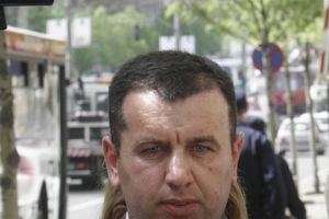 RADIKAL UHAPŠEN NA KOSOVU PA PUŠTEN: Zvonka Mihajlovića odveli bez naloga, prepali mu ženu i decu