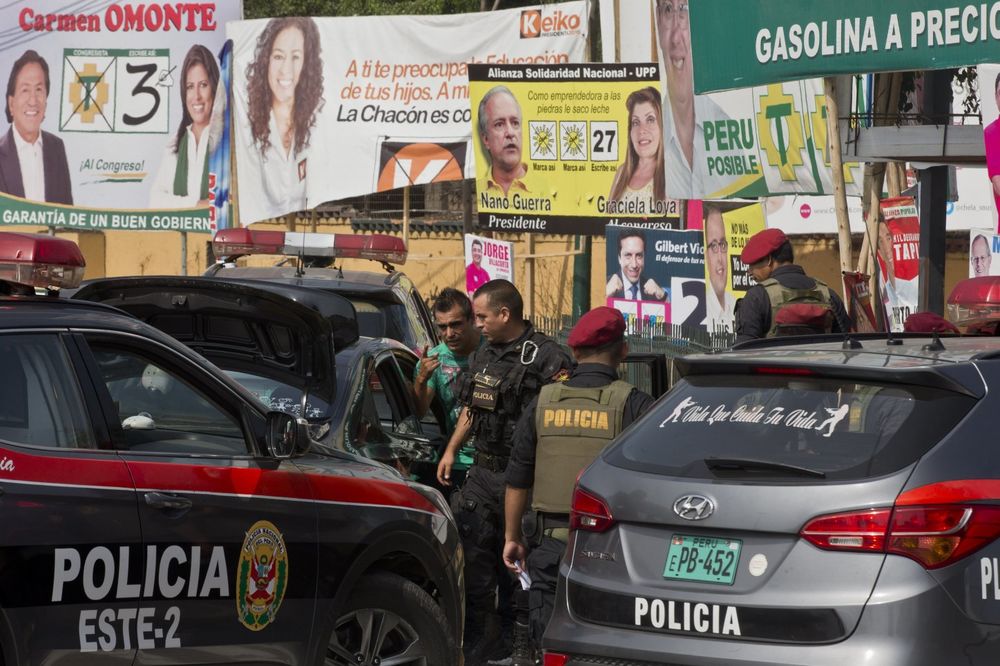 NAPAD POBUNJENIKA U PERUU: Dve osobe ubijene uoči predsedničkih izbora