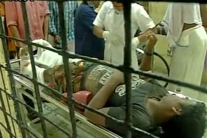 VATROMET RAZNEO INDIJSKI HRAM: Poginulo 100 osoba, 250 ranjeno u požaru posle eksplozije pirotehnike