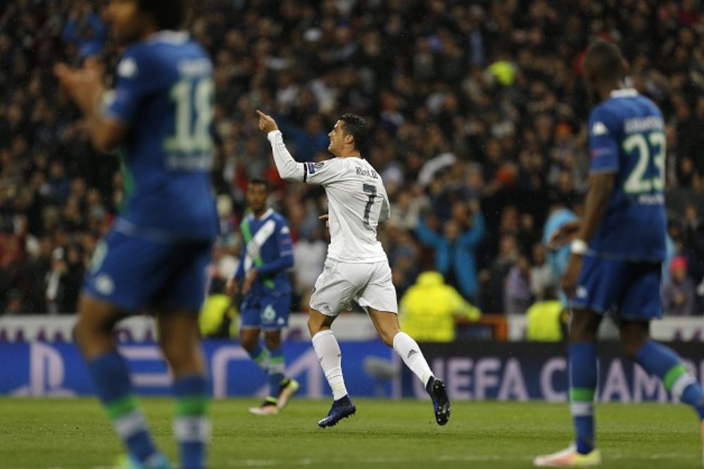 (VIDEO) HET-TRIK KRISTIJANA: Ronaldo uništio Volfsburg, Siti izbacio Ibru za prvo polufinale LŠ