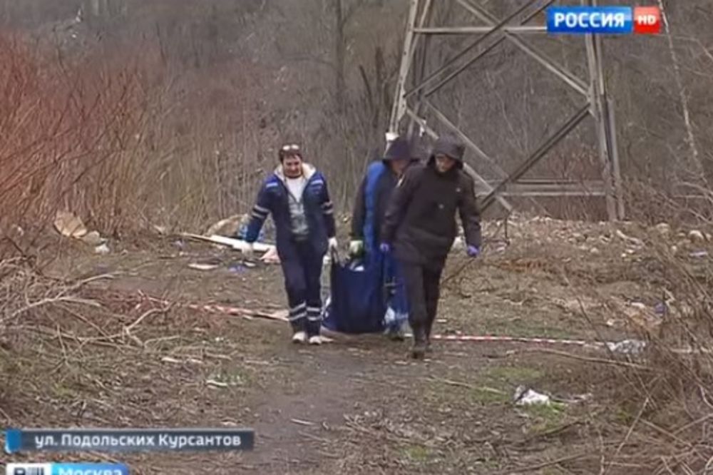 (VIDEO) MOSKVA ZAPREPAŠĆENA: Banda tinejdžera iz zabave zverski ubijala beskućnike!