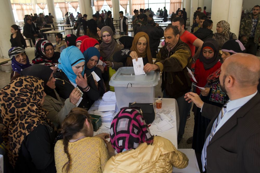 VELIKI ODZIV: Glasanje u Siriji produženo do ponoći