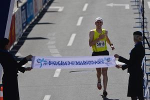 HET-TRIK: Živanović ponovo trijumfovao u polumaratonu!