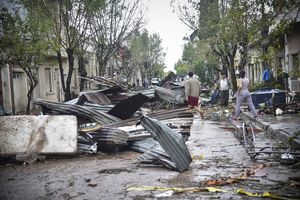 (FOTO) TORNADO OPUSTOŠIO URUGVAJ: Najmanje 4 poginulo, u gradu Dolores vanredno stanje