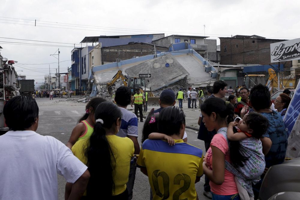NEZAPAMĆEN ZEMLJOTRES U EKVADORU: Broj mrtvih dostigao 350, traga se za preživelima