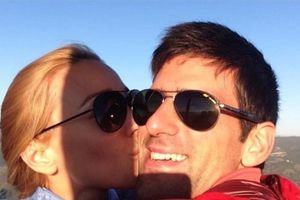(FOTO) NE MOGU JEDNO BEZ DRUGOG: Pogledajte koliko se vole Jelena i Novak Đoković