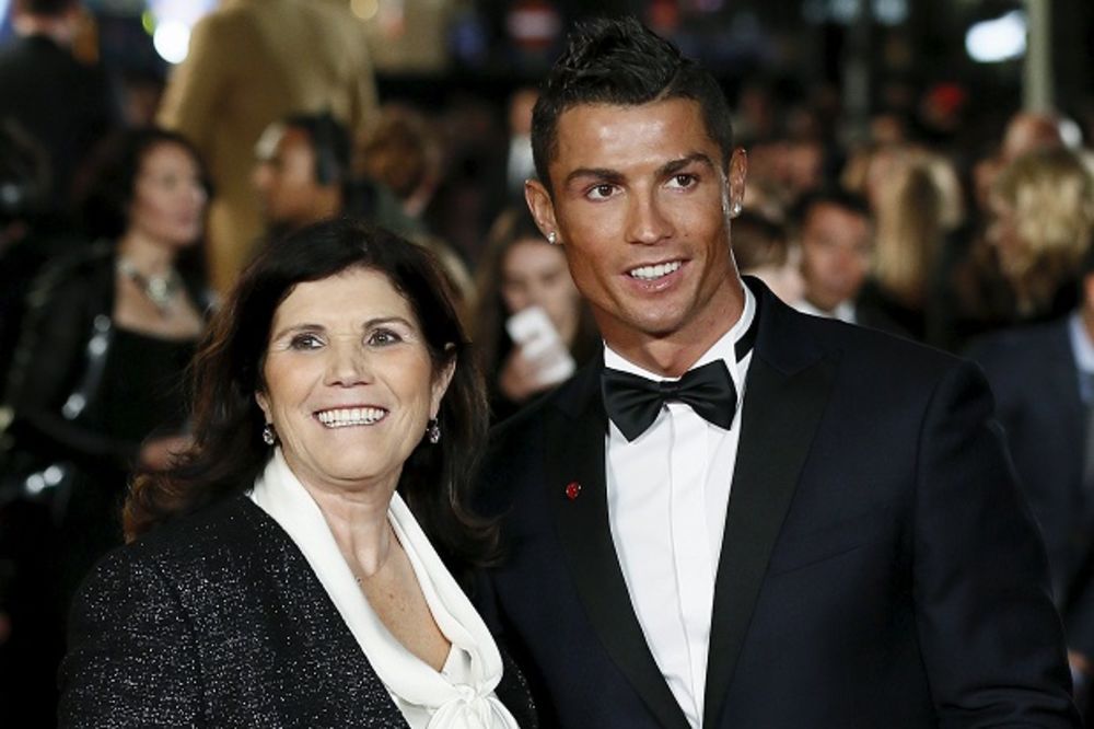 KRISTIJANOVA MAJKA OTKRILA: Ronaldo je imao operaciju srca