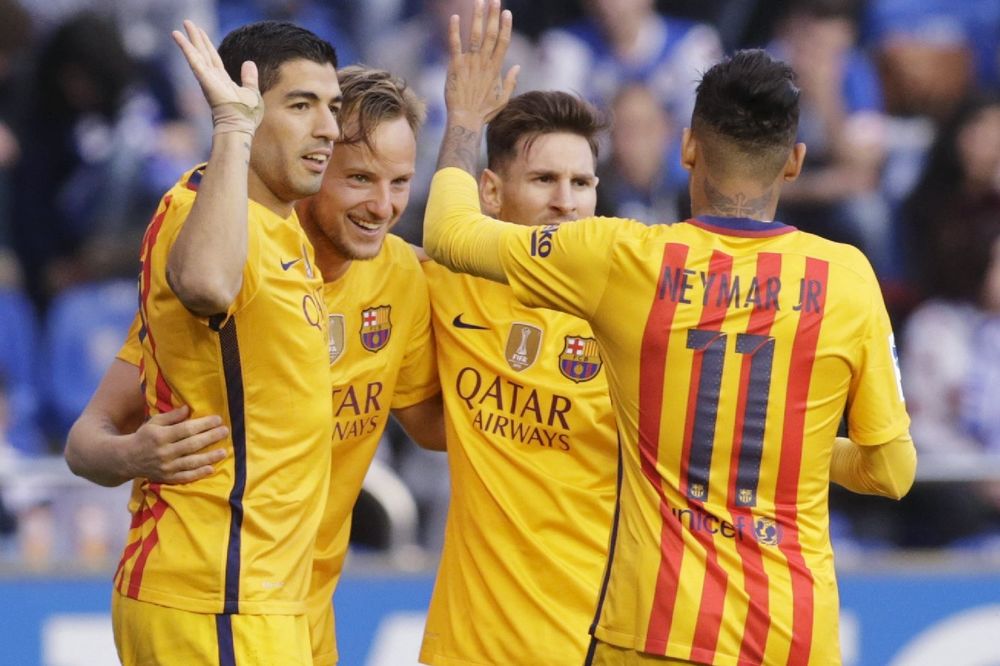 (VIDEO) ŠAMPION BROJAO DO 8: Barsa unakazila Deportivo, 4 gola Suareza!