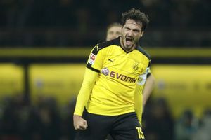 MILIONERI ČUVAJU NAJVAŽNIJE IGRAČE: Humels produžio ugovor sa Dortmundom na godinu dana
