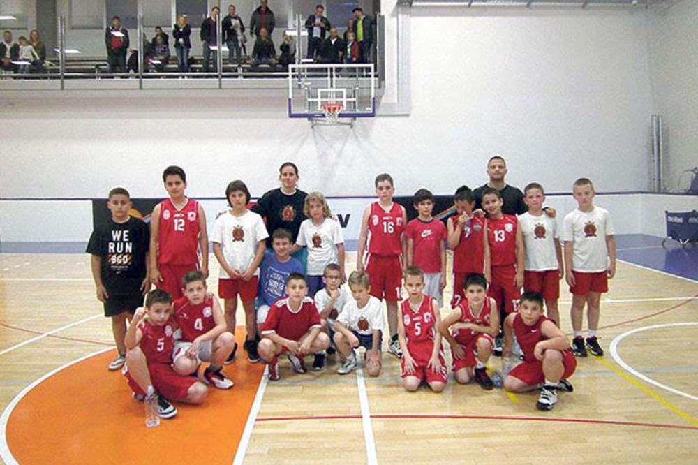 UZ BLAGOSLOV: Sveta Srbija uči najmlađe sportu i hrišćanstvu