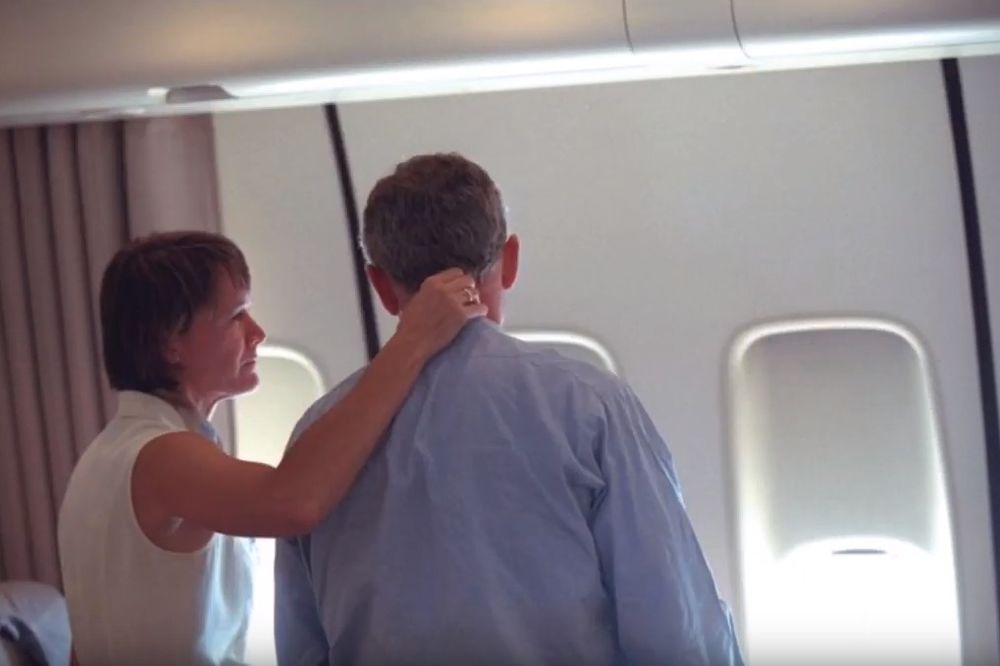 NIKAD OBJAVLJENE FOTOGRAFIJE: Ovako je Džordž Buš reagovao na vest o napadu 11. septembra