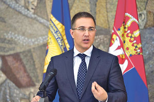 STEFANOVIĆ PISAO INTERPOLU ZBOG POTERNICE ZA HARADINAJEM: Nedopustivo se mešate u suverenitet Srbije