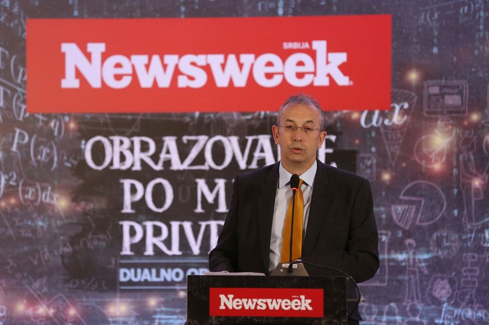 NJUZVIKOVA KONFERENCIJA Devenport: Drago mi je što Srbija može da iskoristi iskustvo Nemačke