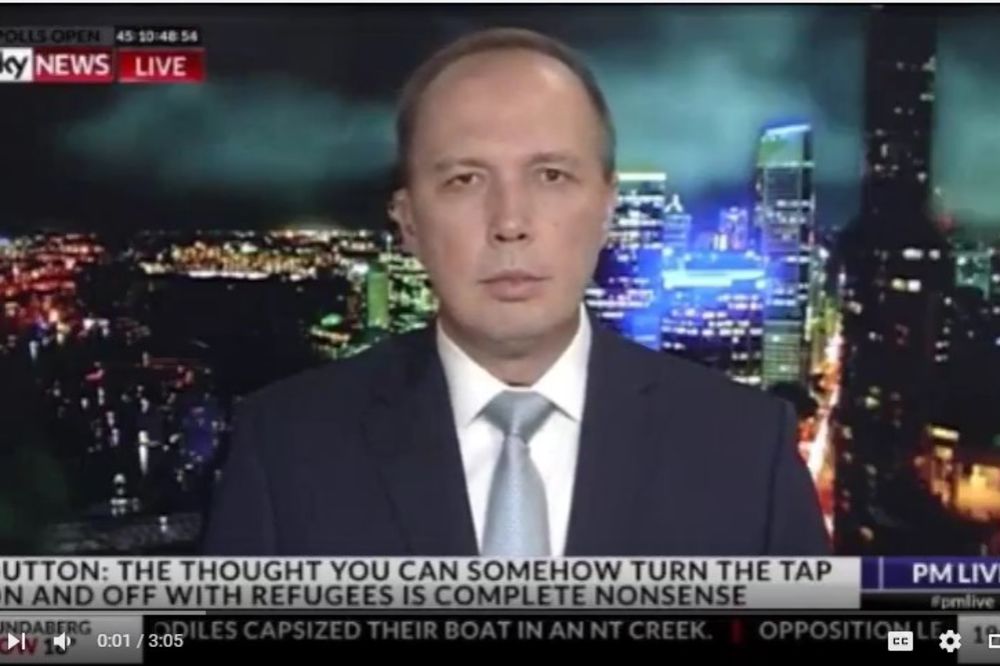 (VIDEO) AUSTRALIJSKI MINISTAR: Nepismene izbeglice oduzeće poslove našim ljudima!