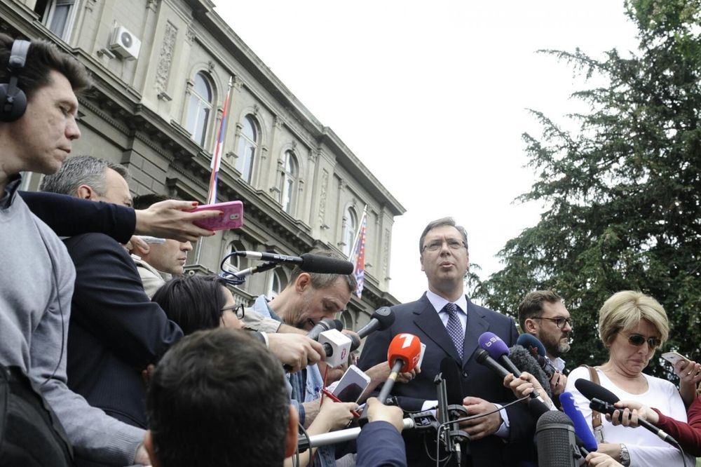KO ĆE SEDETI U NOVOJ VLADI Vučić: Ne znam samo za dva ministra