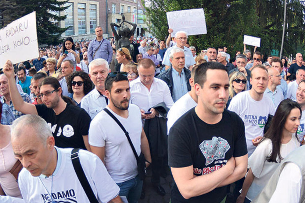 PROTEST: Traže da ode Upravni odbor RTV