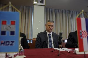 KARAMARKO: Nećemo dozvoliti da sruše vlast i vrate Milanovića