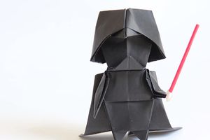 (VIDEO) RATOVI PAPIRNIH ZVEZDA: Napravite svog origami Darta Vejdera... lako i lepo!