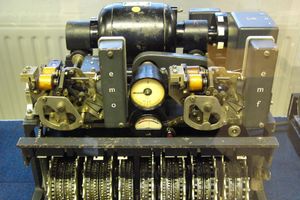 NIJE NI ZNAO ŠTA POSEDUJE: Nacističku mašinu za šifrovanje prodavao kao telegraf za 10 funti!