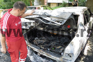 BURNO JUTRO U NIŠU: Keramičaru zapaljen auto, gorela još 2 vozila