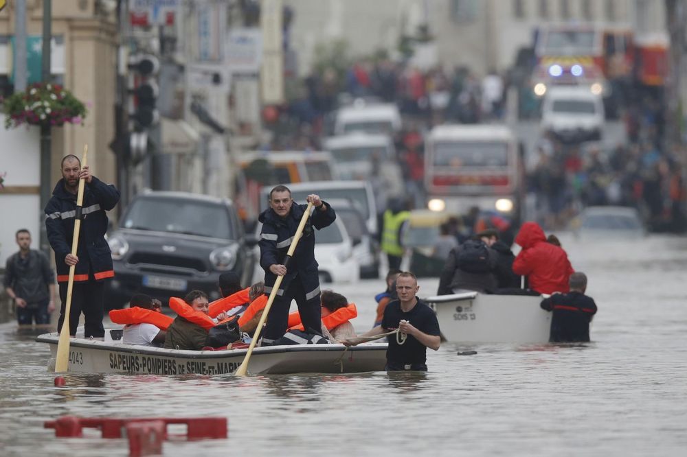 POLA EVROPE POD VODOM: Posle Francuske, Belgije, Poljske, poplave i u Rumuniji!