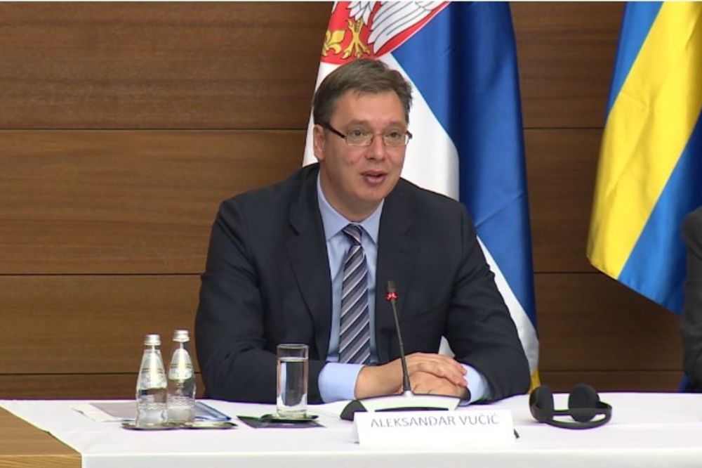 Vučić: Sloboda informisanja zloupotrebljava se u političke svrhe