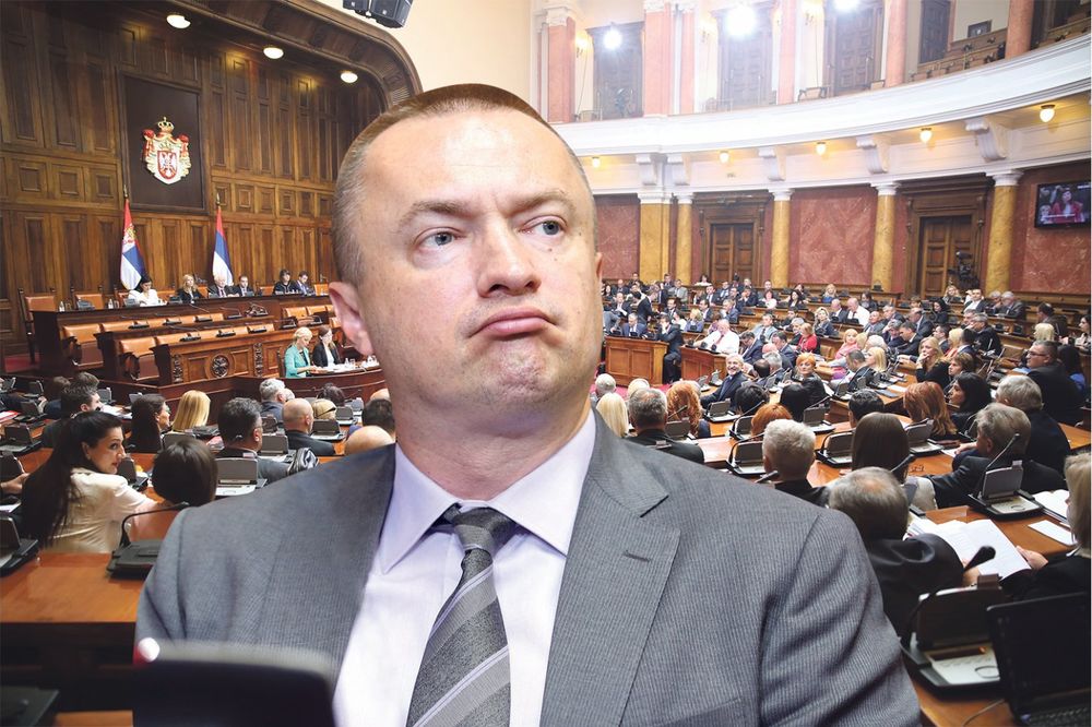 NAJPRLJAVIJI RIJALITI U SRBIJI: Žestoka pljuvačina u Skupštini!