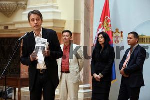 SAŠA RADULOVIĆ: Vučić nas je nazvao lopovima i lažovima kad smo pomenuli tužbu