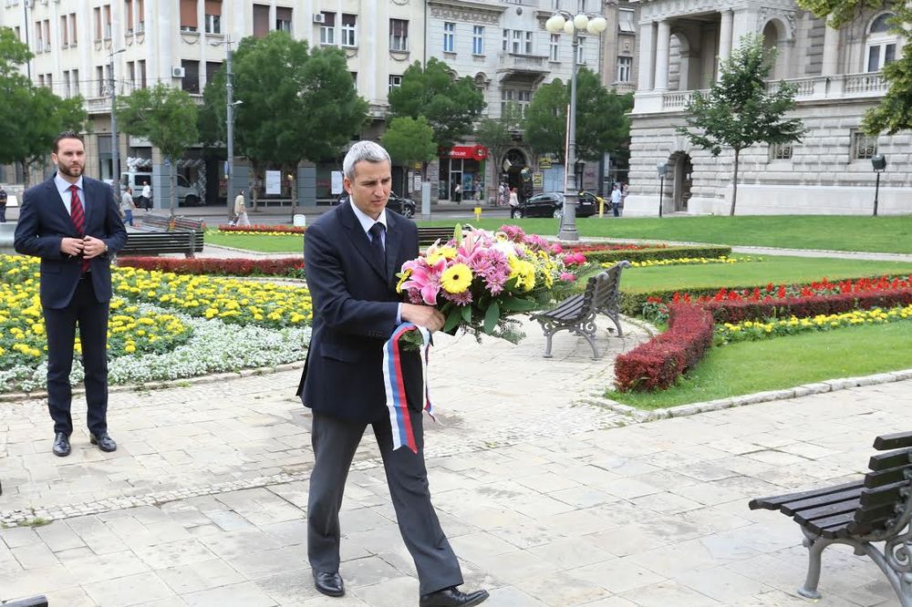 113 GODINA OD MAJSKOG PREVRATA: Andreja Mladenović položio vence