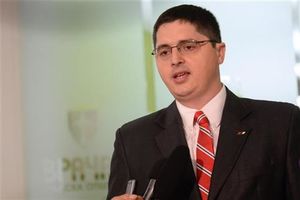 UGLJEŠA MRDIĆ: Odlaganje sednice SO Vračar još jedna sramota odbornika DS i DJB