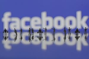 NEMA VIŠE BAHAĆENJA U BRISELU: 350 evra kazne za vređanje na Fejsbuku