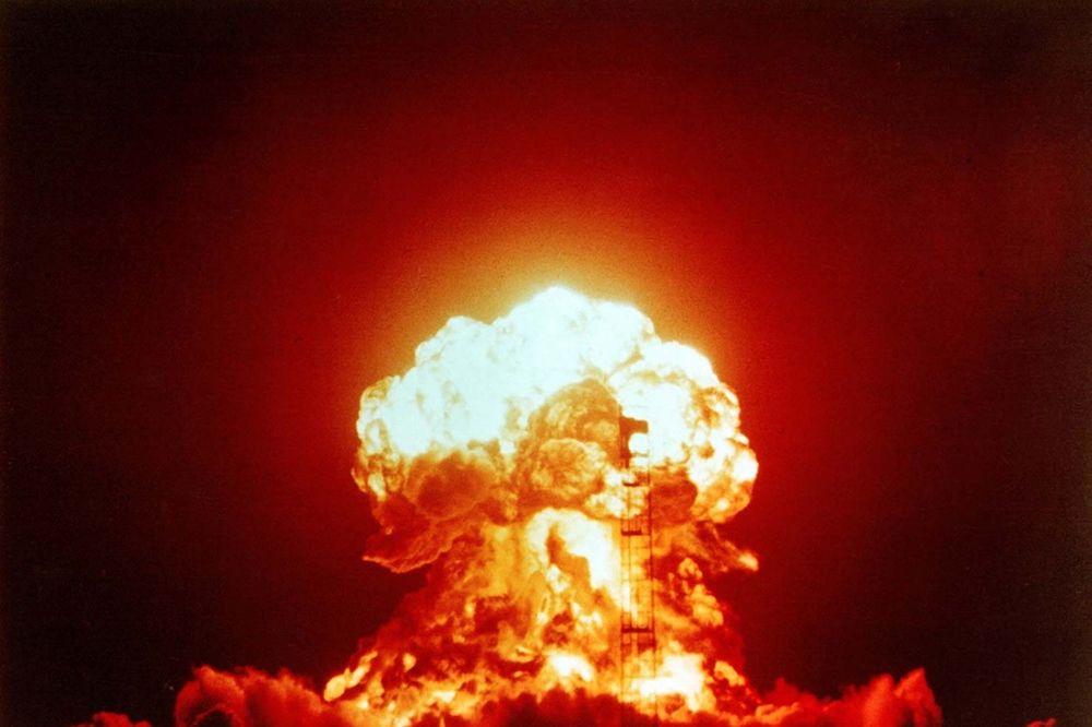 (VIDEO) OVAKO  NESTAJE GLAVNI GRAD SAD: Jezivo realna simulacija eksplozije atomske bombe u Vašingtonu