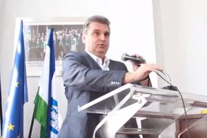 (VIDEO) UHVAĆEN NA DELU: Uhapšen gradonačelnik Bihaća zbog primanja mita