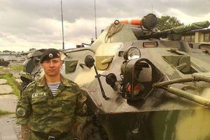 (VIDEO) HEROJSKA SMRT: Ruski vojnik stradao dok je pokušavao da zaustavi bombaša samoubicu